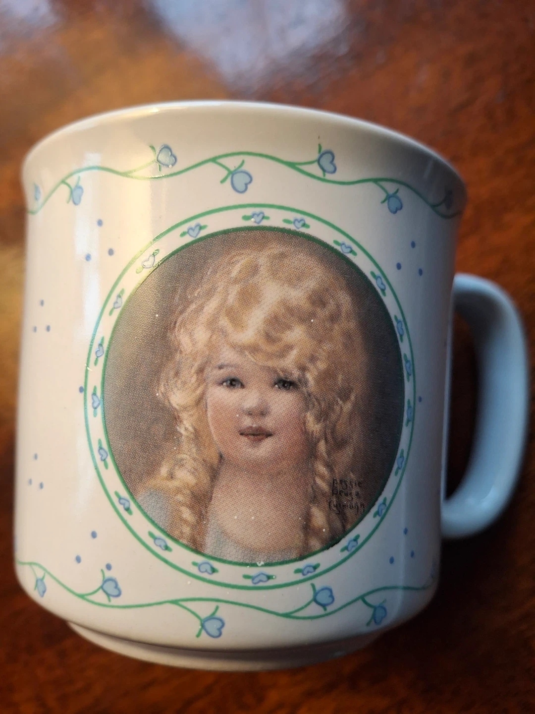 Bessie Pease Gutmann ‘Goldilocks’ mug - photo 4