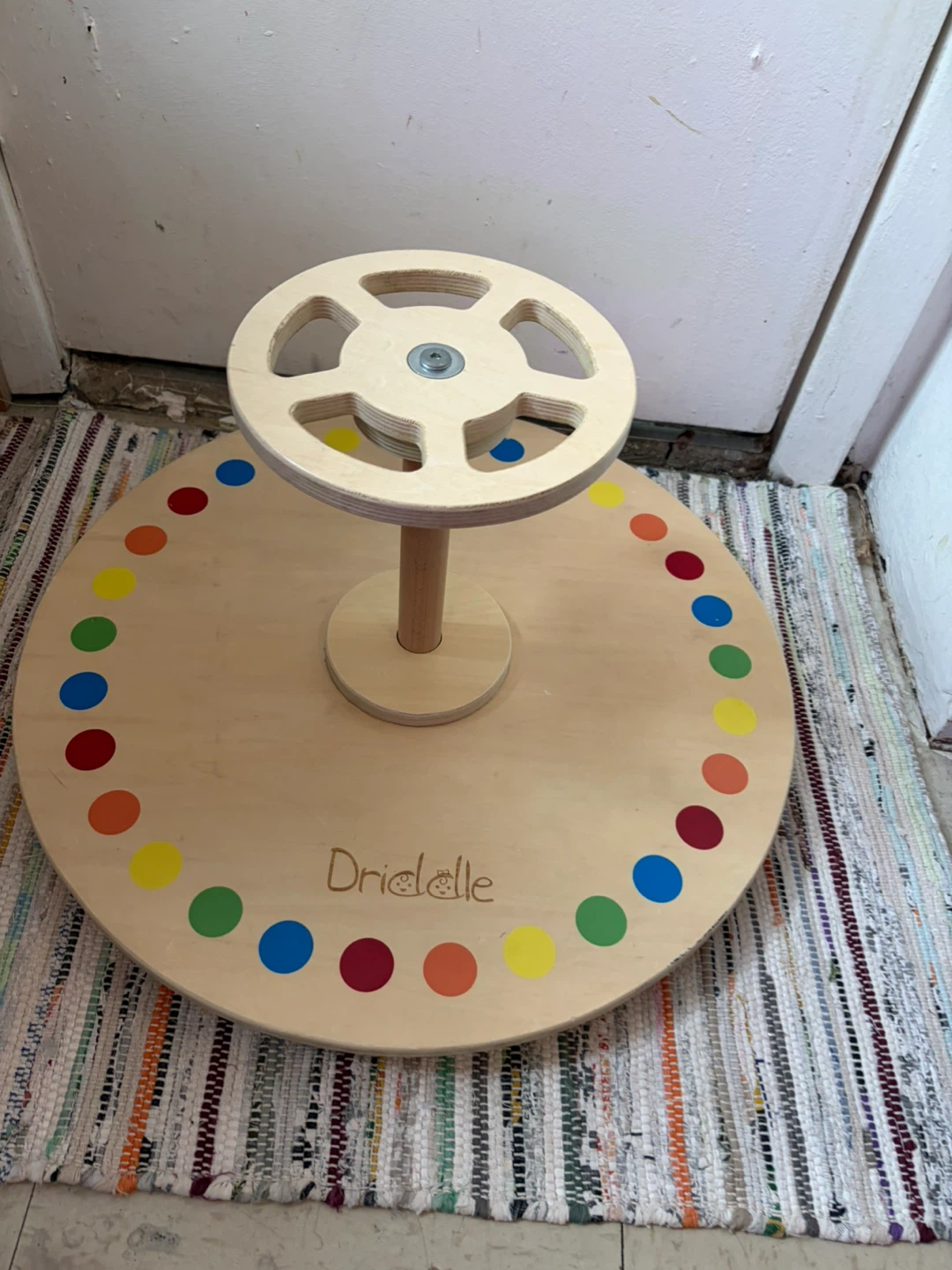 Driddle Wooden Spinner Seat - Sit and Spin