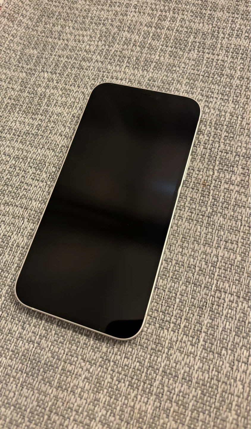 Apple iPhone 12 White - photo 2
