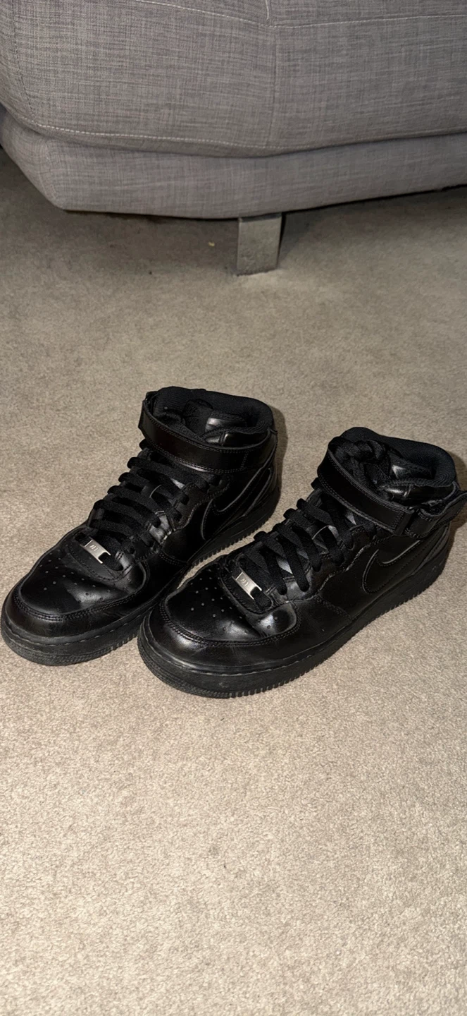 Nike Air Force 1 High Top Sneakers (Men’s US 10.5)