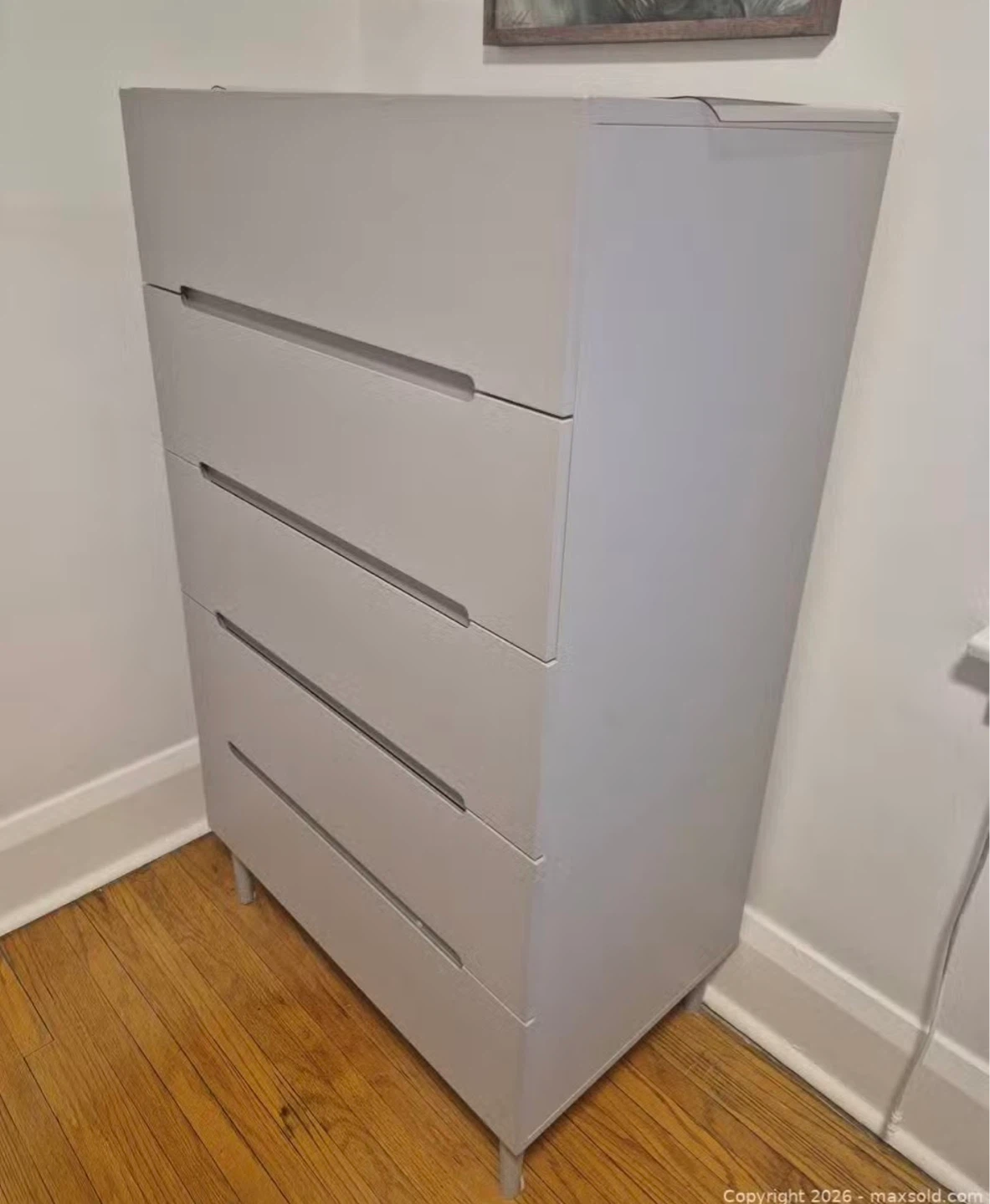 Grey 5-Drawer Dresser - photo 2