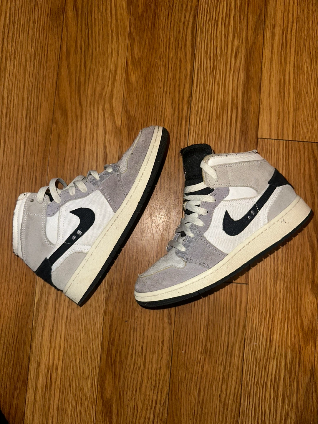 Jordan 1 White Cement 5Y - photo 3