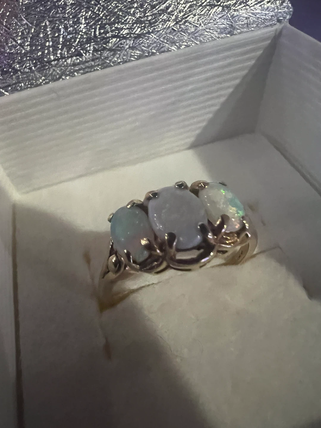 10 k Three Stone Opal Ring - photo 2