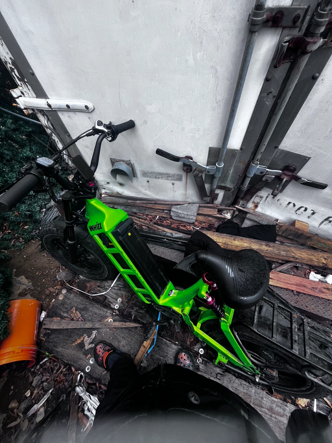 WHIZZ Electric Bike - Neon Green