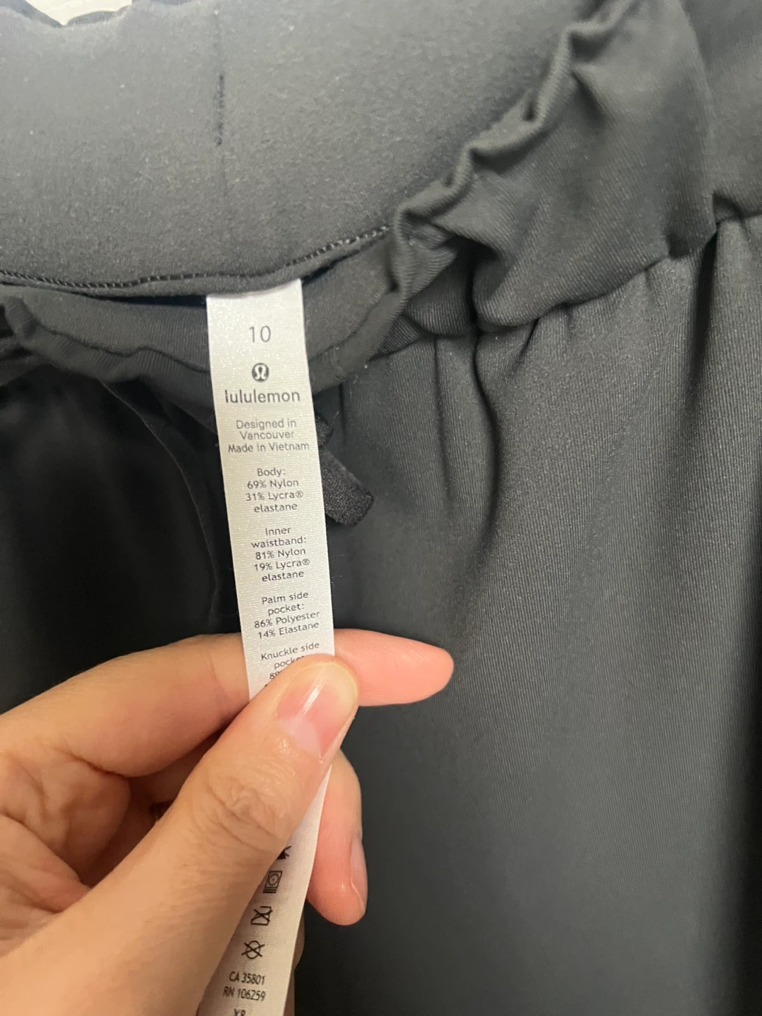 Lululemon Jogger Pants - Size 10 - photo 2