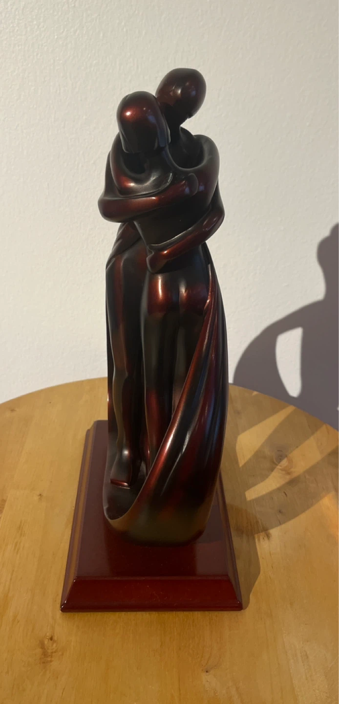 Couple Embracing Abstract Sculpture - photo 2