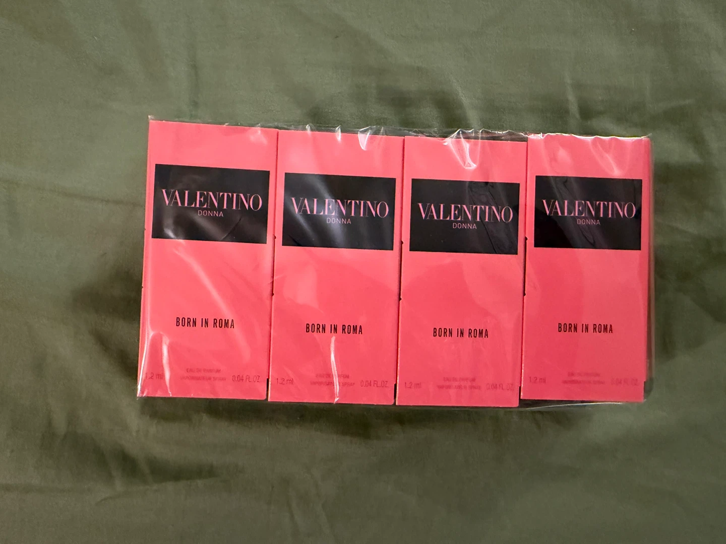 Valentino Donna Born In Roma Eau De Parfum Mini Set - Set of 4