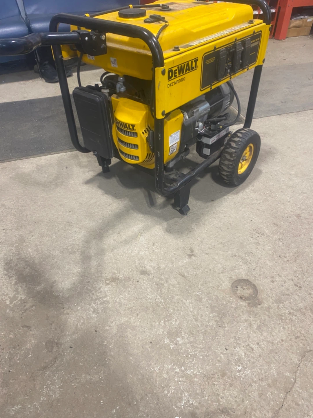 DeWalt DXCNR7000 Generator - photo 2