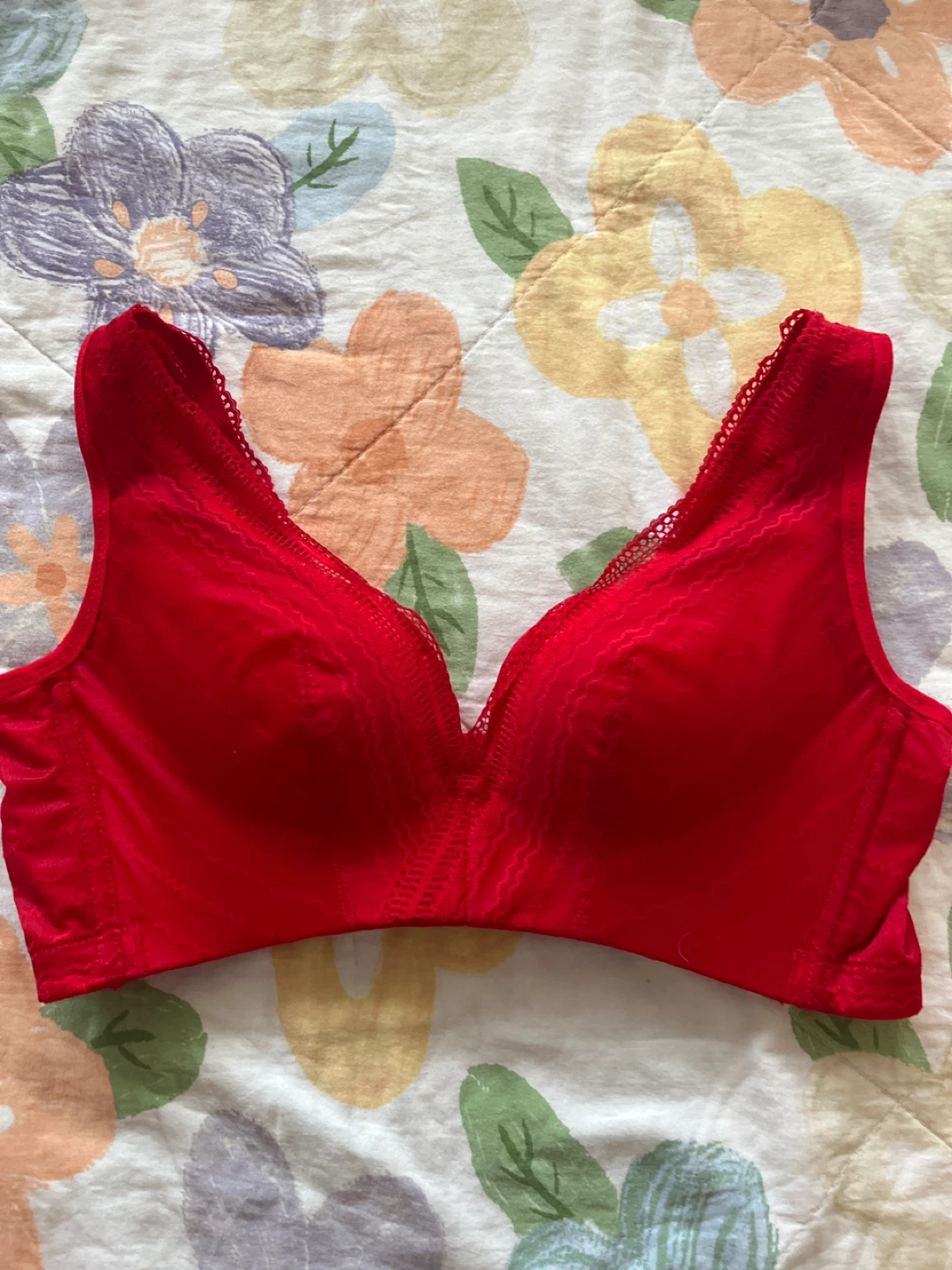 Red Bra Size 80A