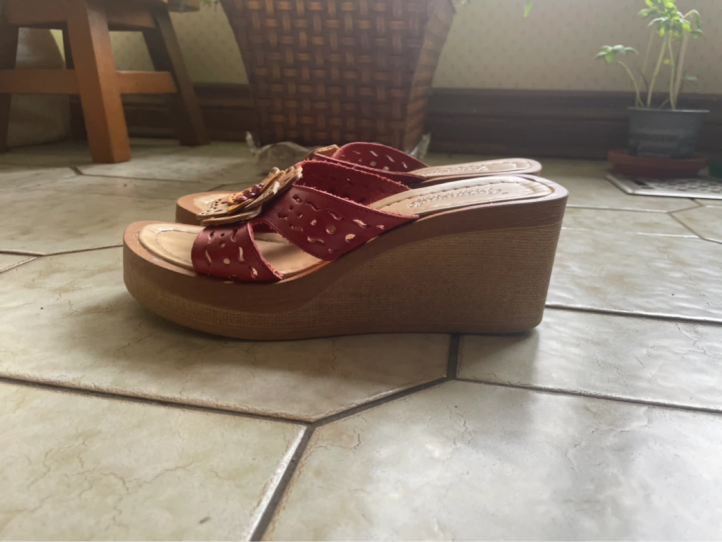 Early 2000's block sandals - photo 2