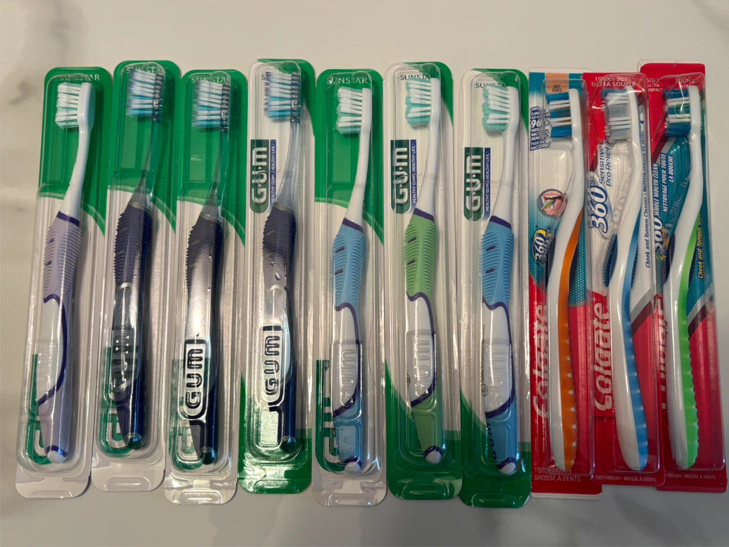 GUM and Colgate Toothbrushes - pack of 10