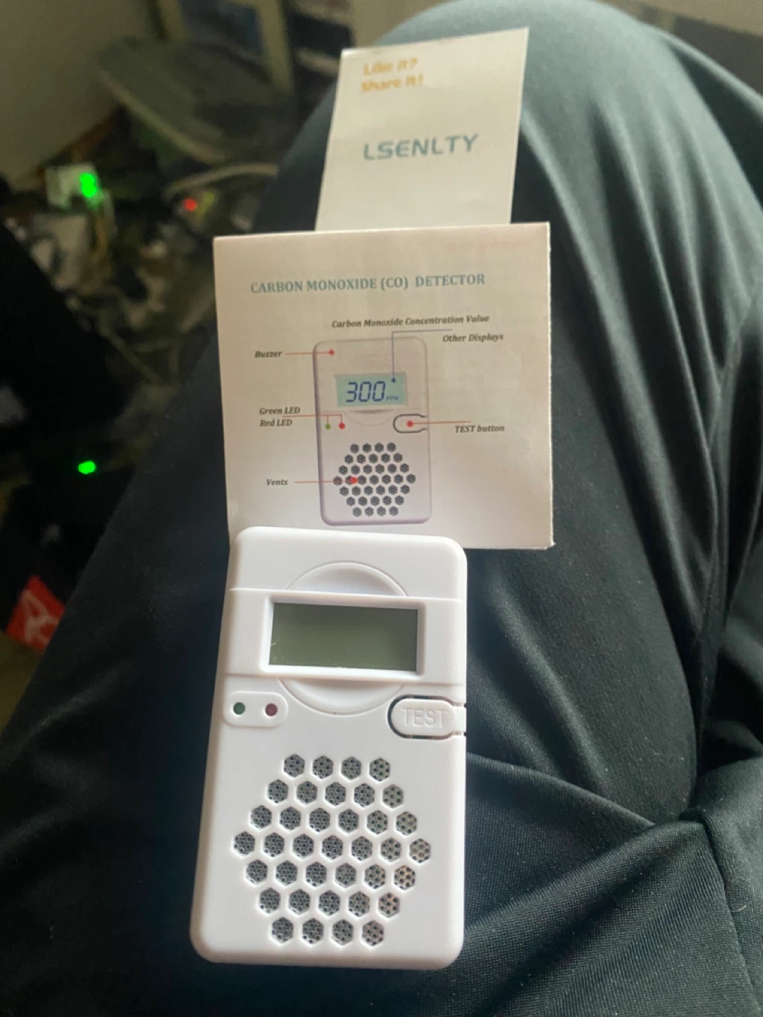 LSENLTY Carbon Monoxide Detector - photo 2