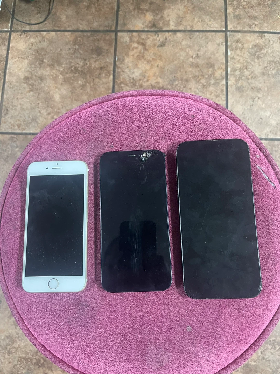 iPhone 8, iPhone 12 Pro, iPhone 13 Pro - Lot of 3