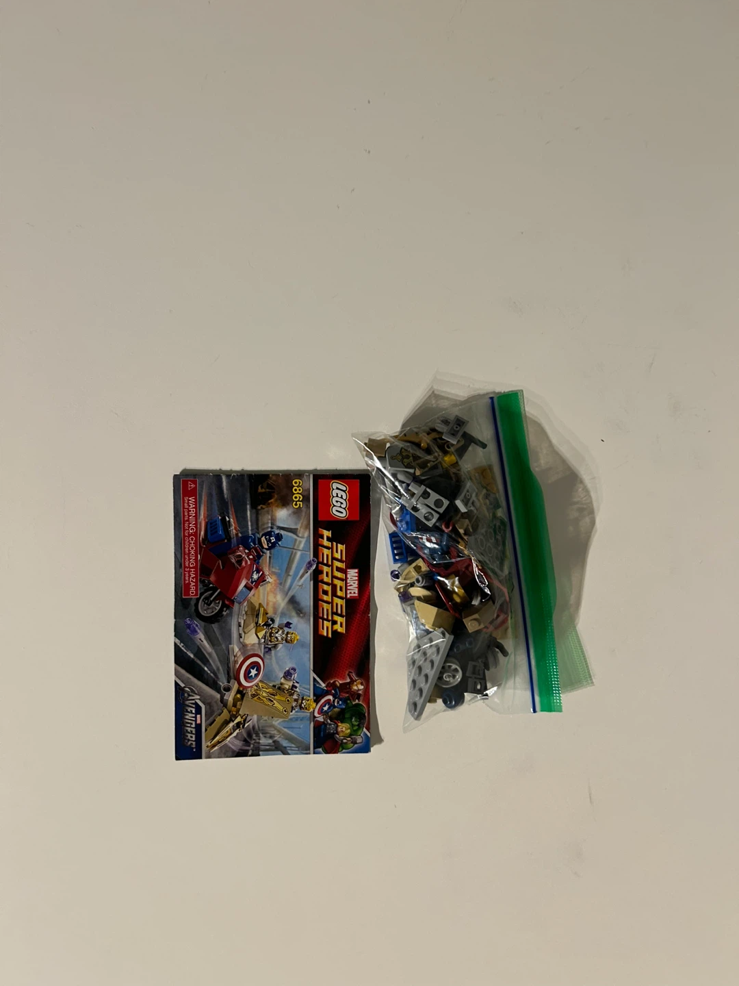 Lego Superhero’s Captian America’s Avenging cycle Set 6865 - photo 4