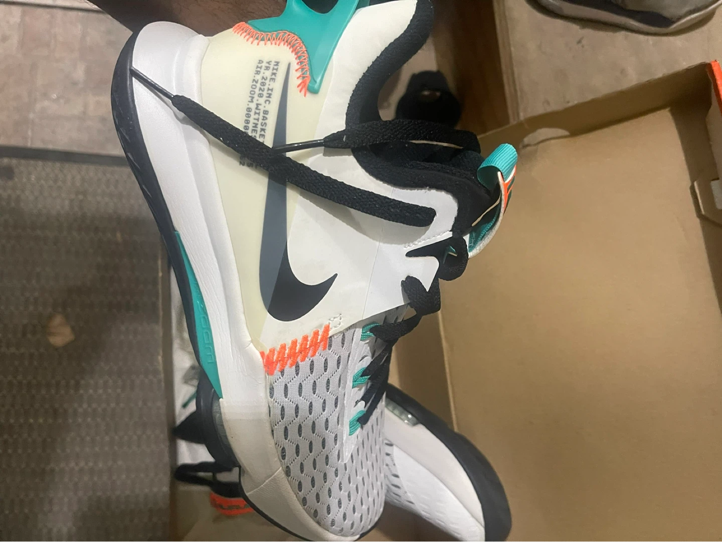 Nike LeBron Witness 5 size 9.5 - photo 3