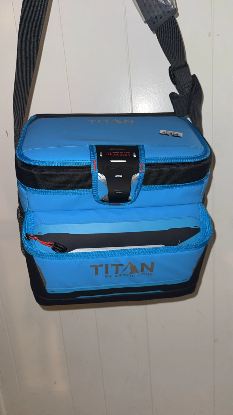 Titan by Arctic Zone 10.5-Quart Soft Sided Cooler