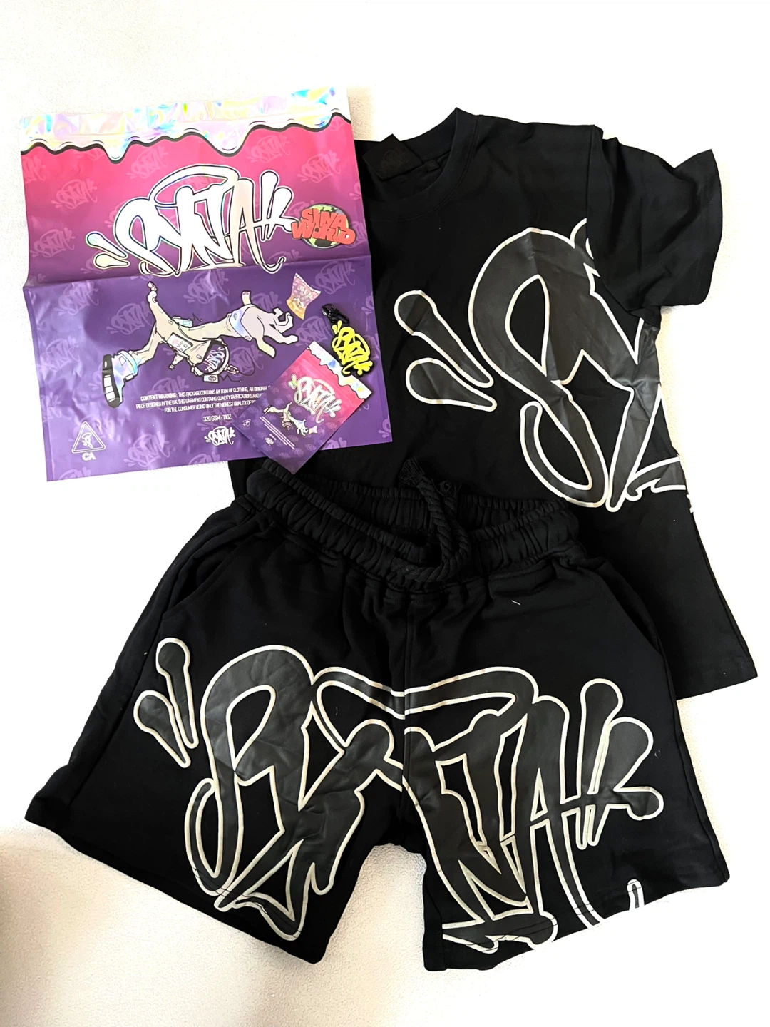 SYNA world  Black Graphic T-Shirt and Shorts Set - photo 4
