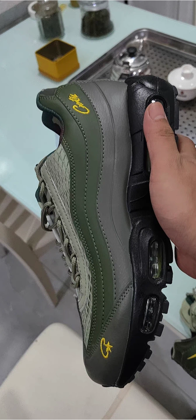 Nike Air Max 95 G-Dragon PE - photo 2
