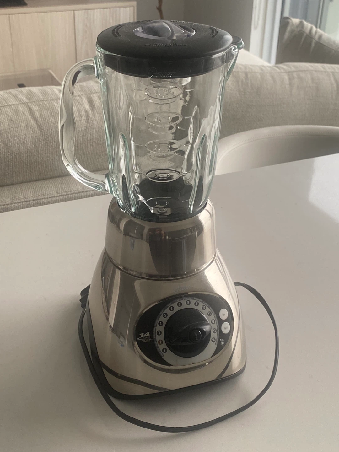 Oster 14-Speed Blender with Pulse