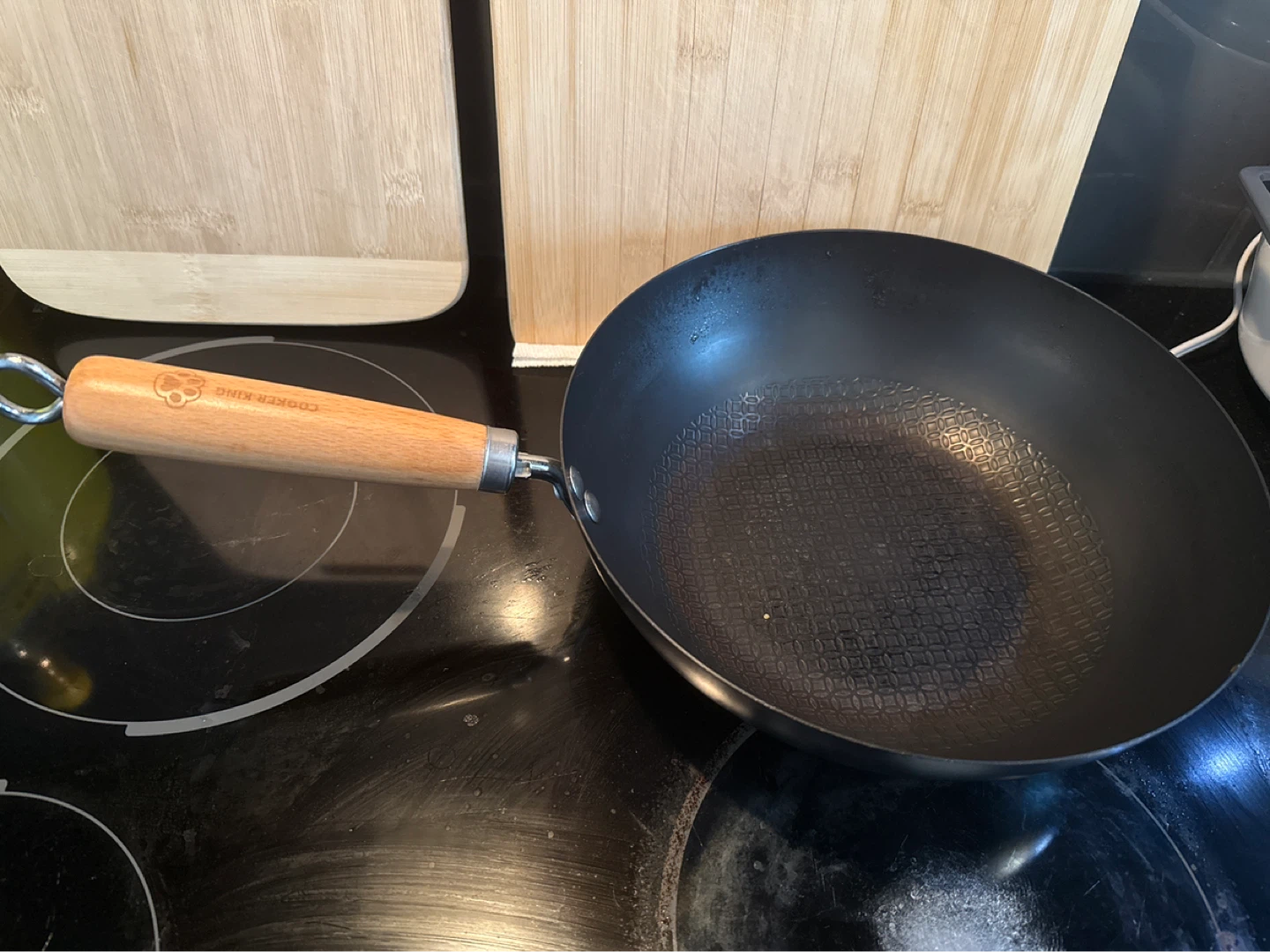 Wok and Pot Set, $5 for both - photo 2