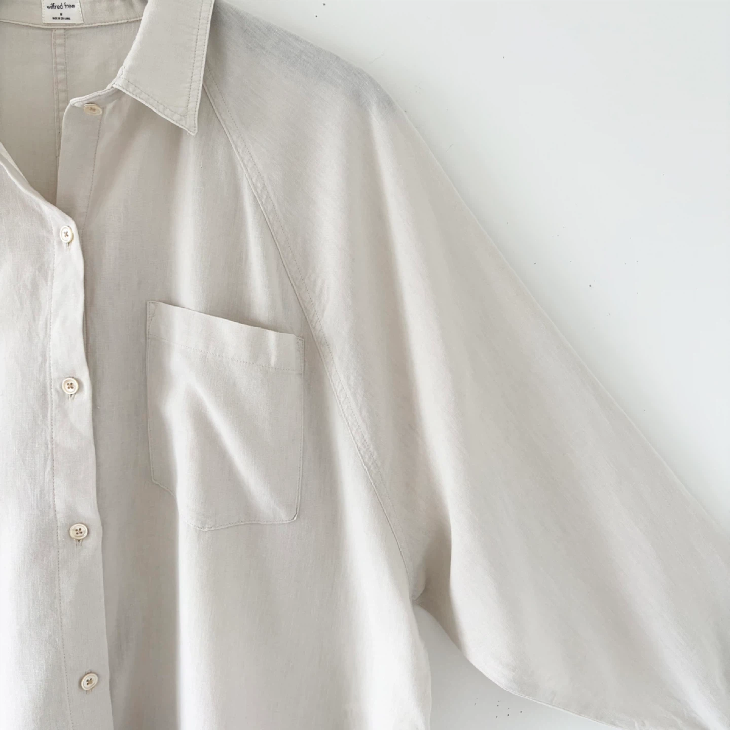 Aritzia Wilfred Free Boyfriend Shirt - photo 3