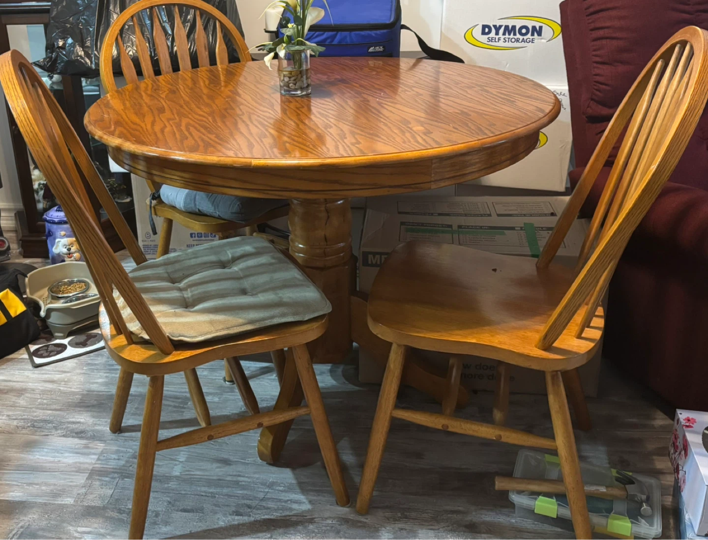 Round Oak Dining Table with 4 Chairs need gone