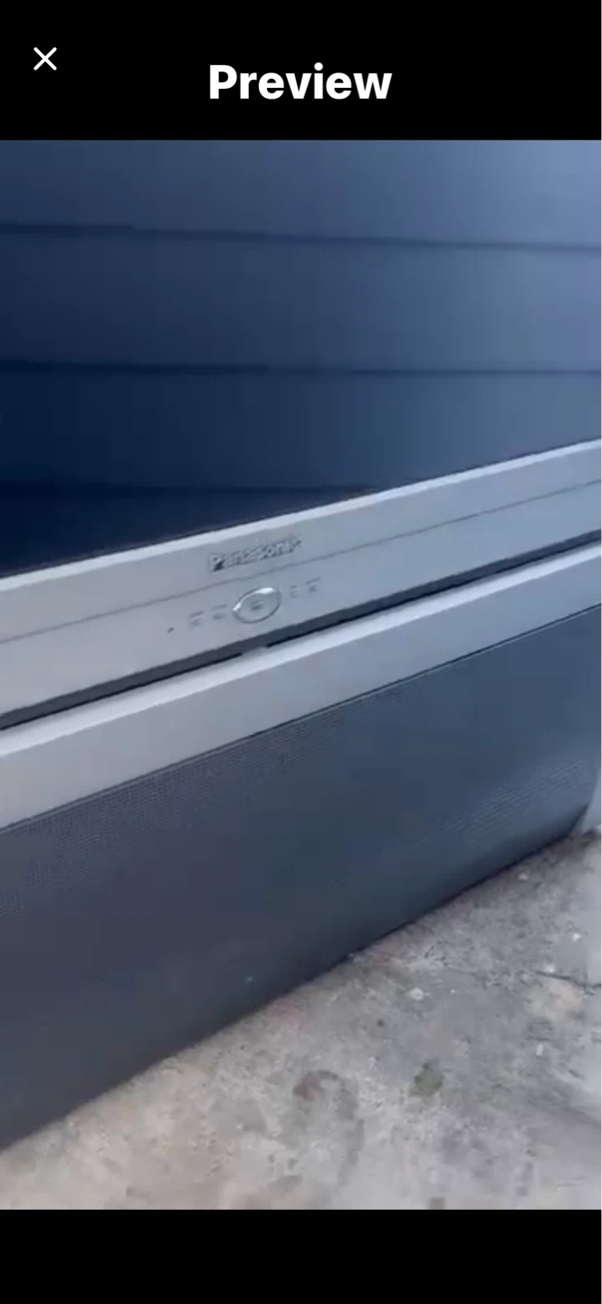 Panasonic Flat Screen TV - photo 2