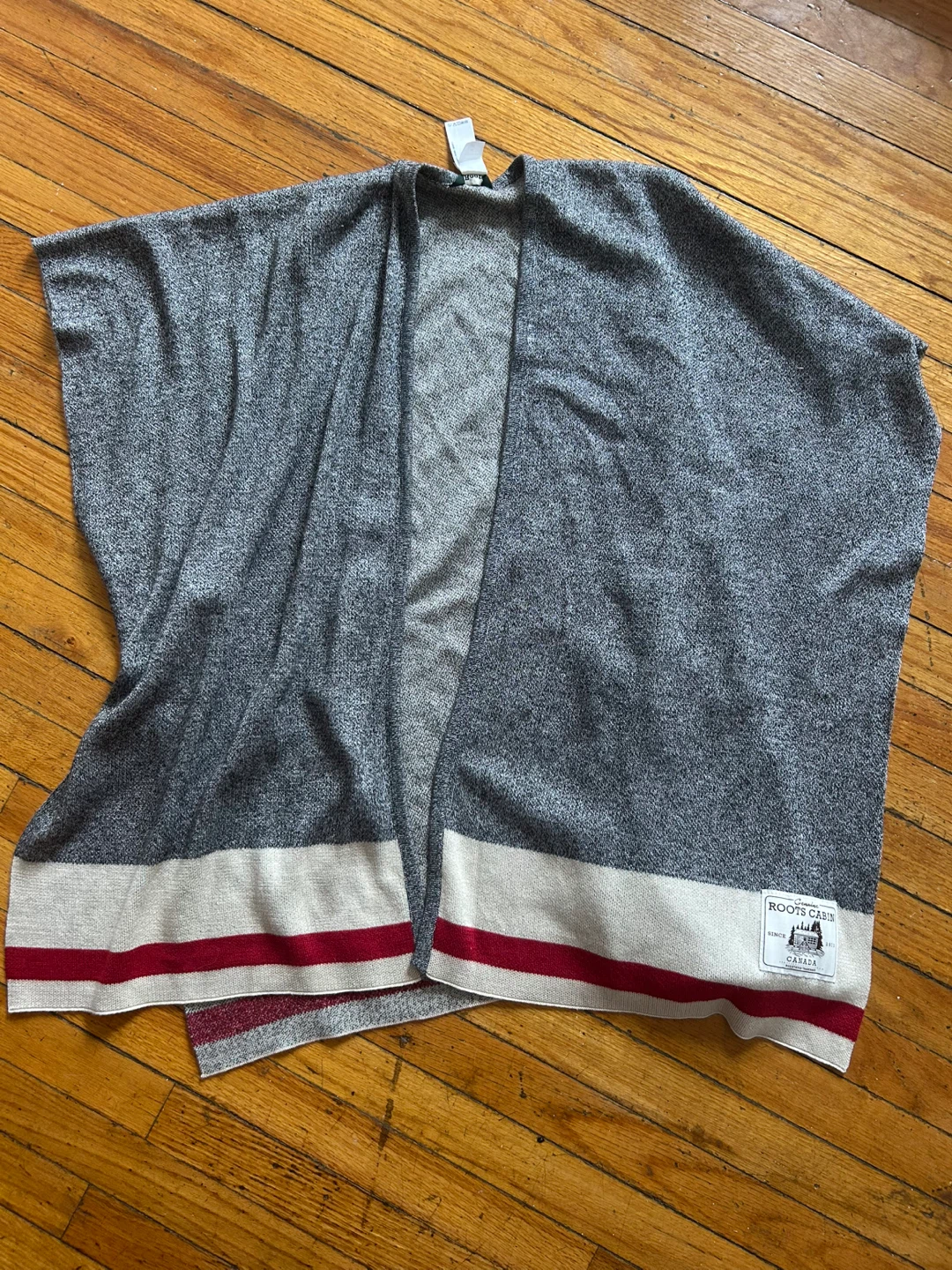 Roots Cabin Poncho
