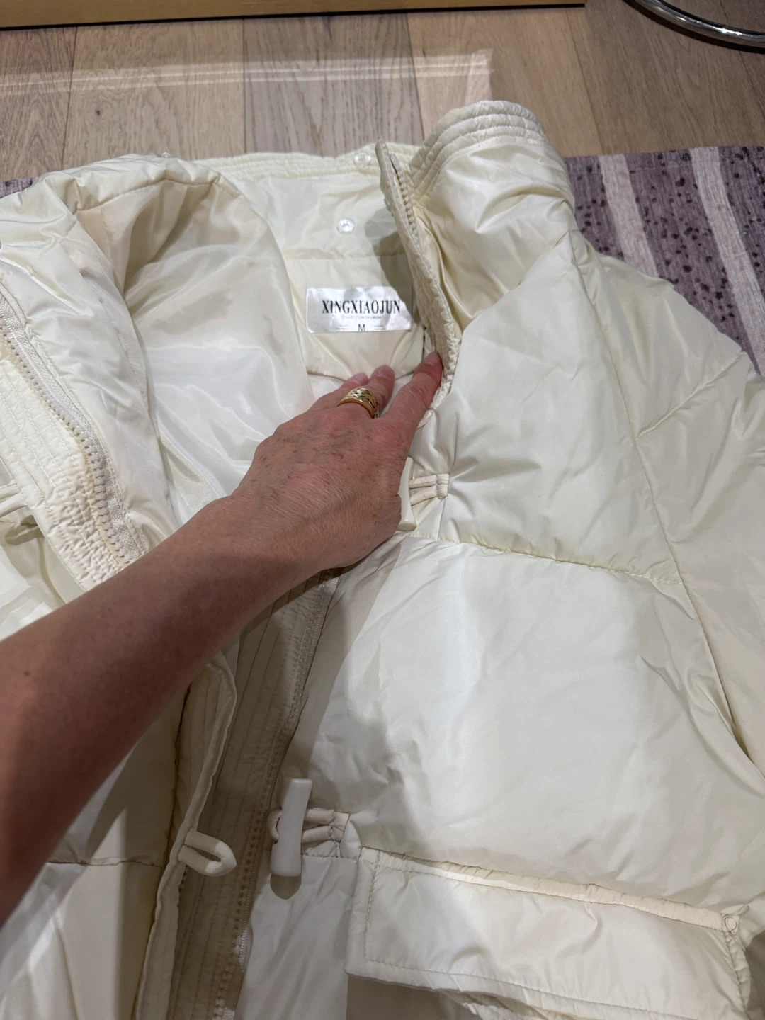 Cream Puffer Jacket - Size M - photo 4