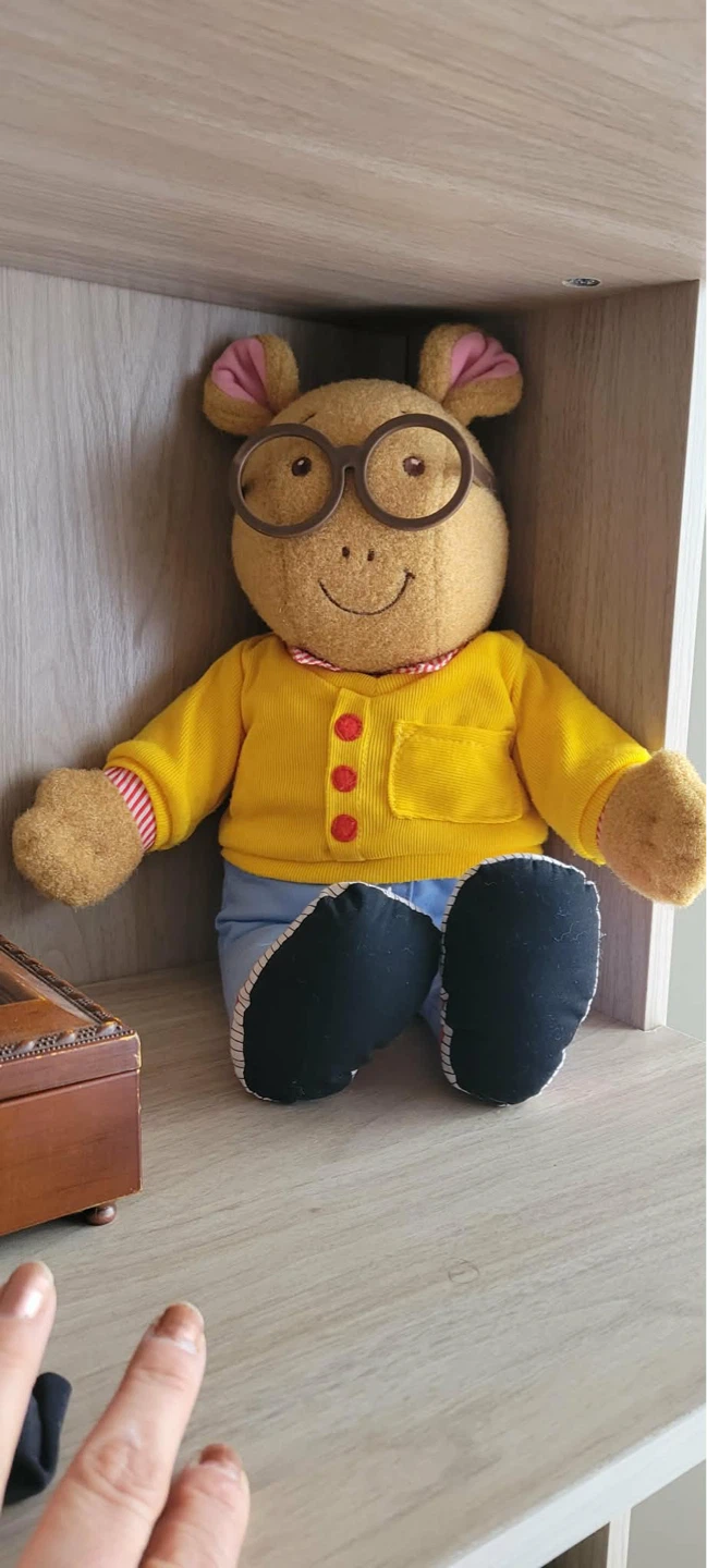 Arthur the aardvark stuffed toy - photo 2