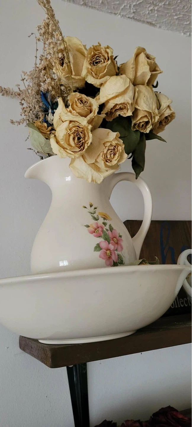 Vintage Floral Pitcher and Bowl Set - photo 2