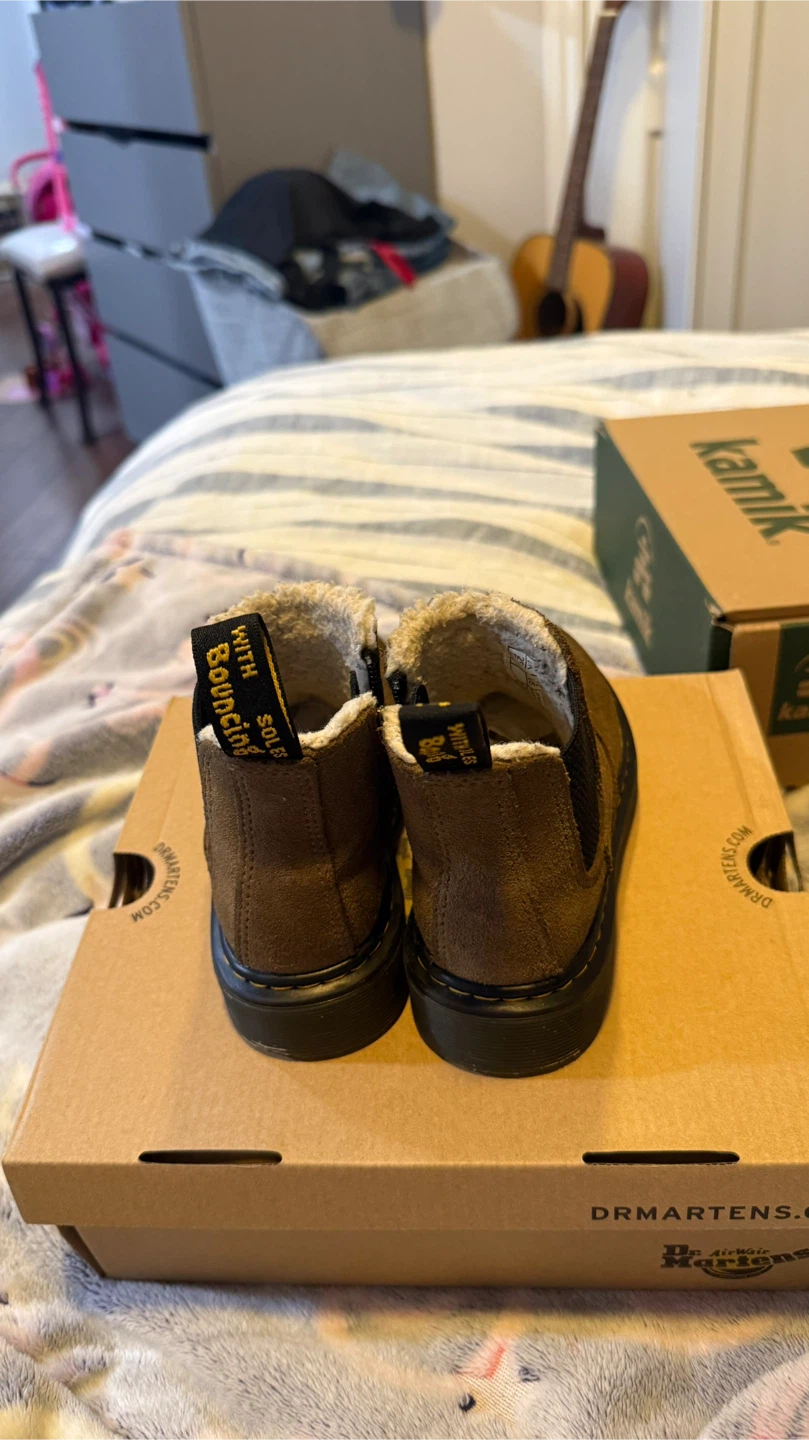 Dr. Martens 2976 Leonore J Kids Boots - Dark Khaki - photo 3
