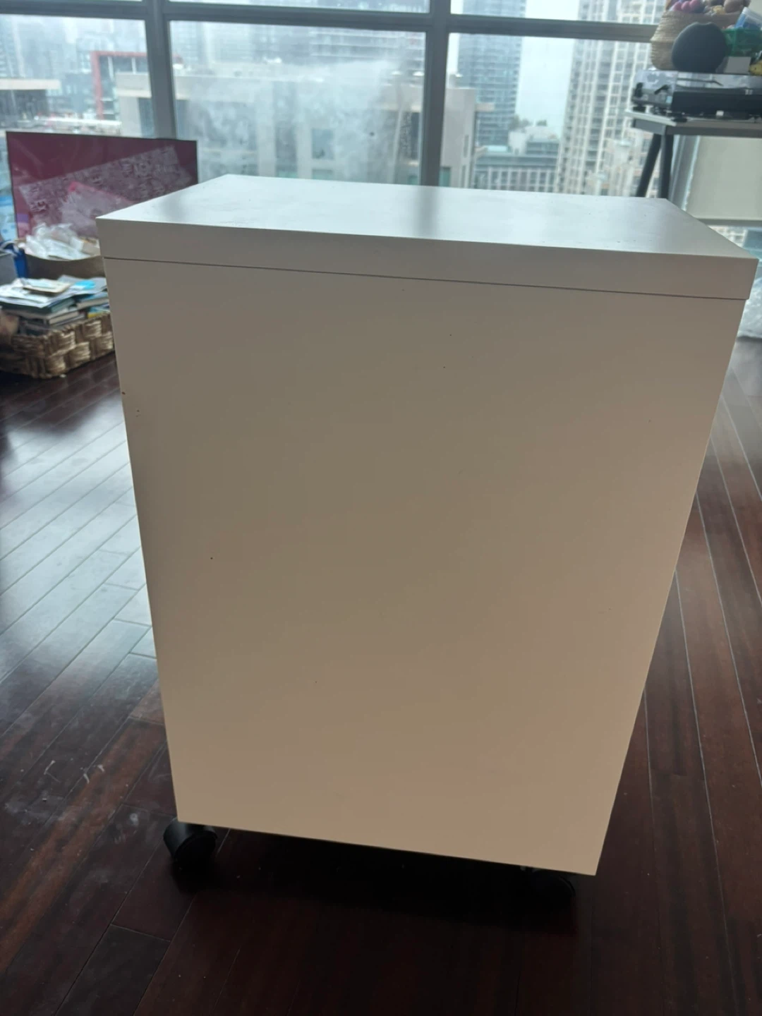 White Rolling Drawer Unit - photo 2
