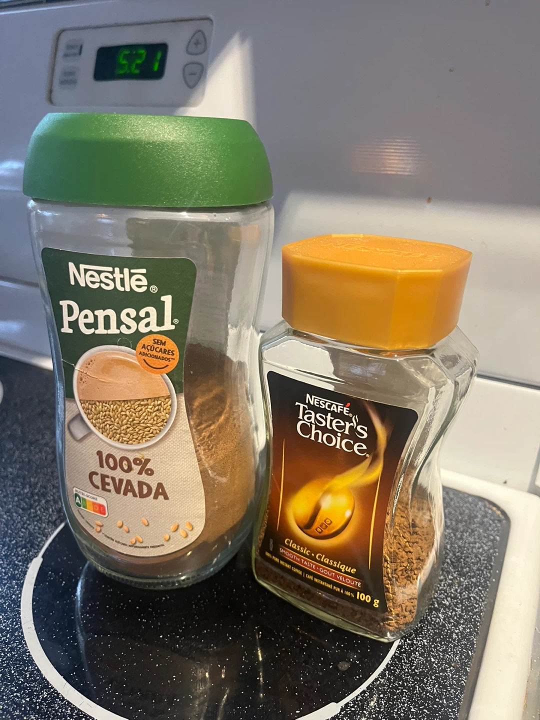 Instant coffee