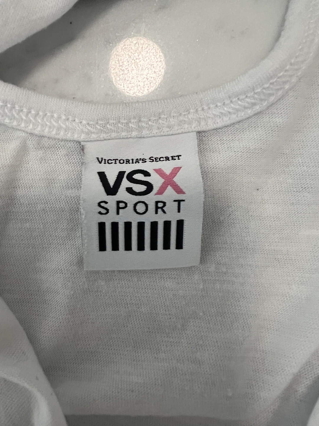 Victoria's Secret VSX Sport White Tank Top - photo 3