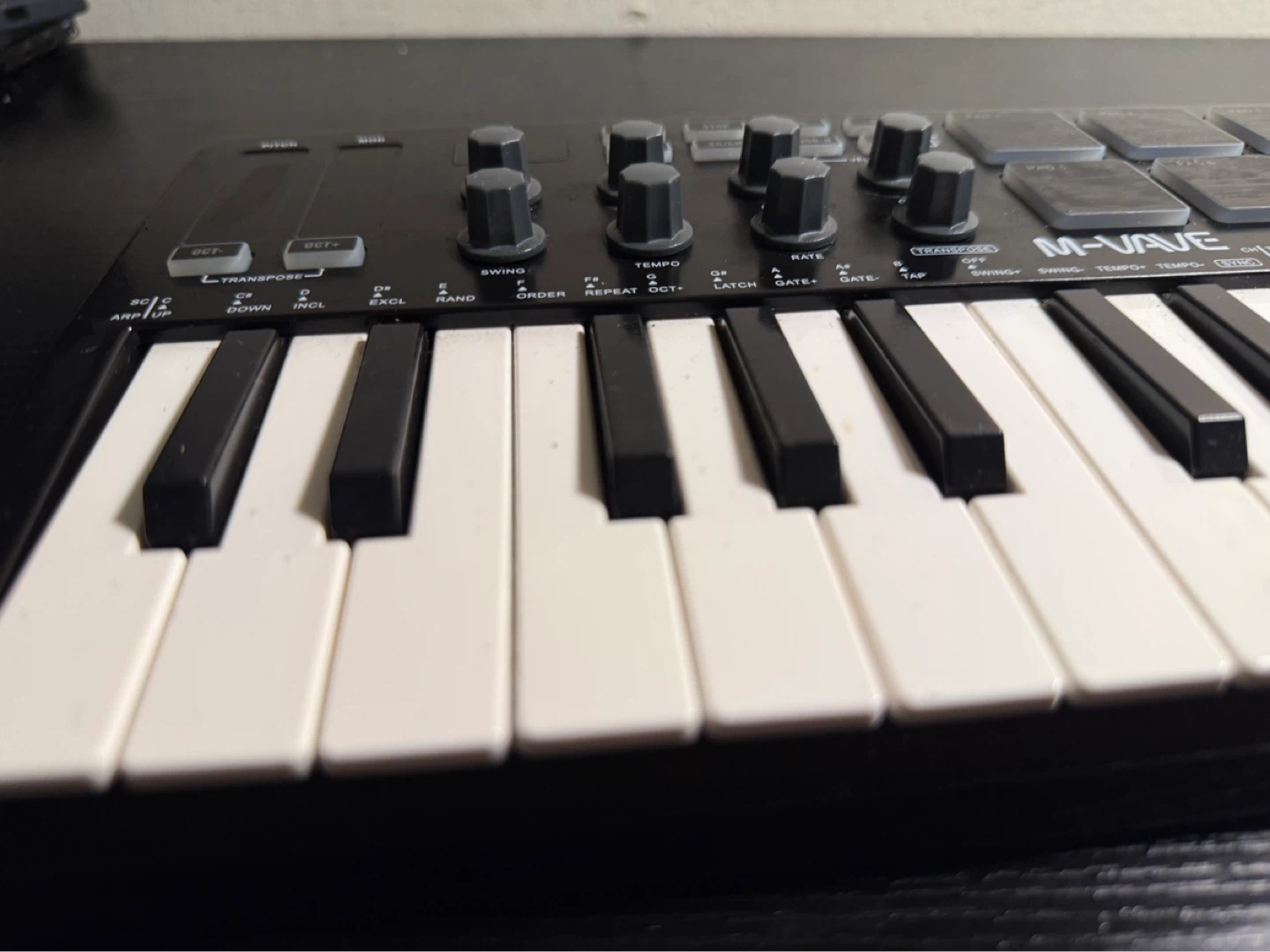 M-Audio M-VAVE SMK-25 MIDI Keyboard Controller - photo 2