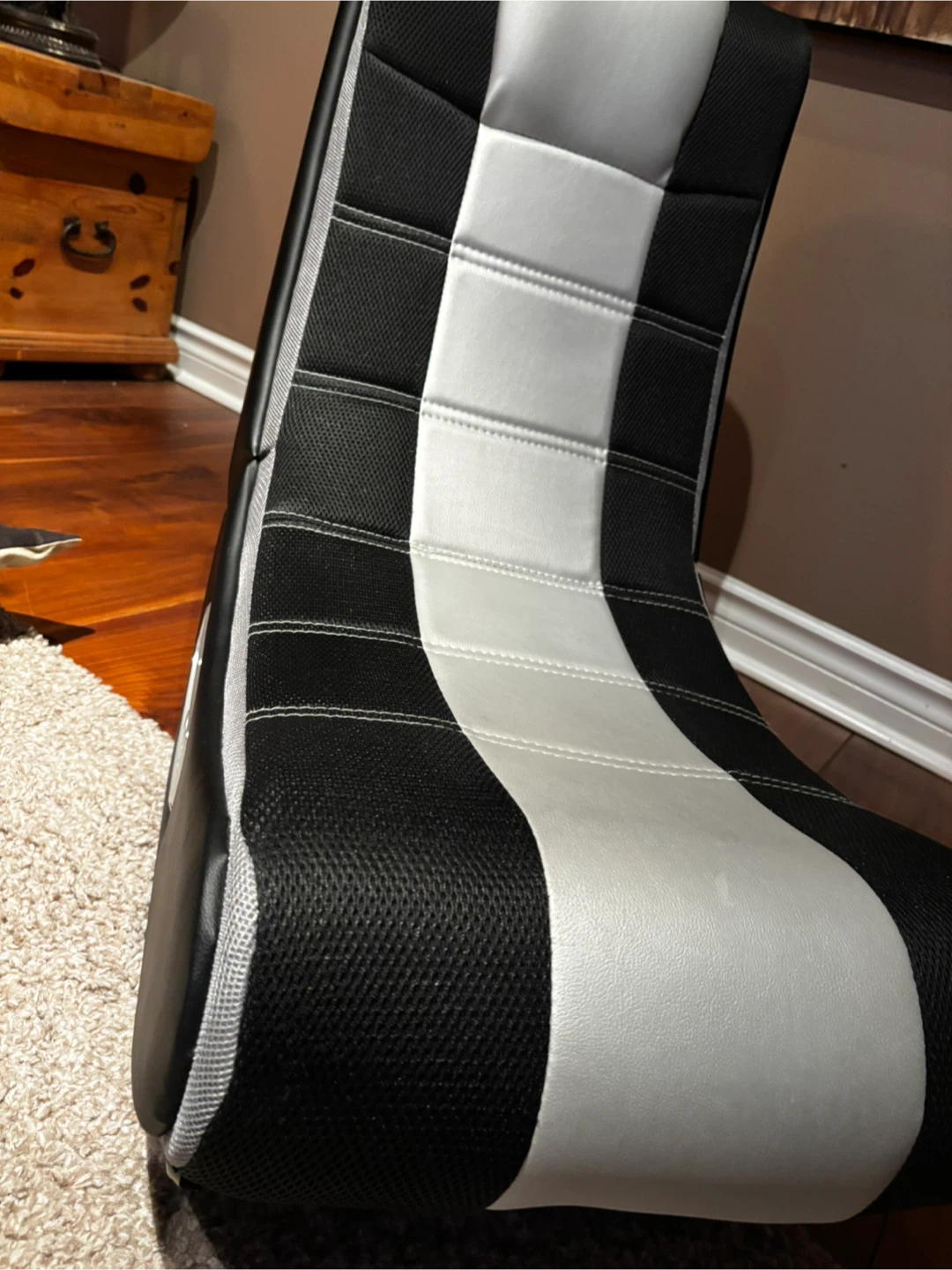 Black and White Gaming Chair with Speakers