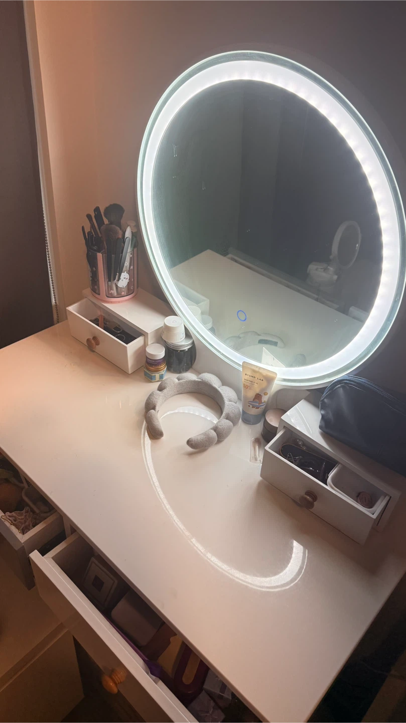 Vanity Table with LED Mirror