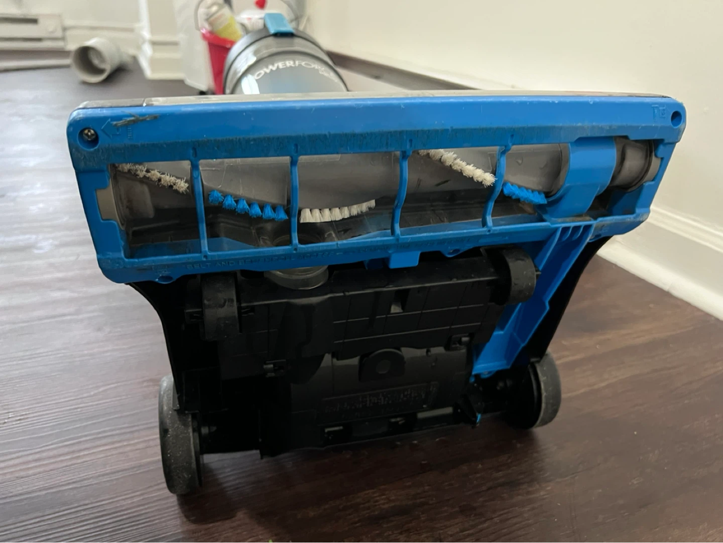 Bissell PowerForce Helix Upright Vacuum - photo 4