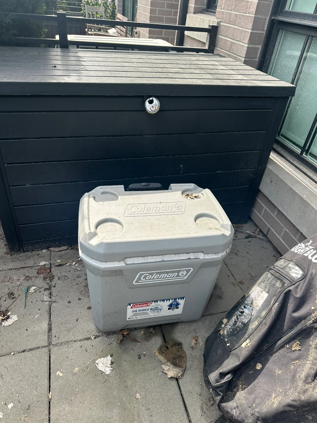 Coleman 316 Series Cooler