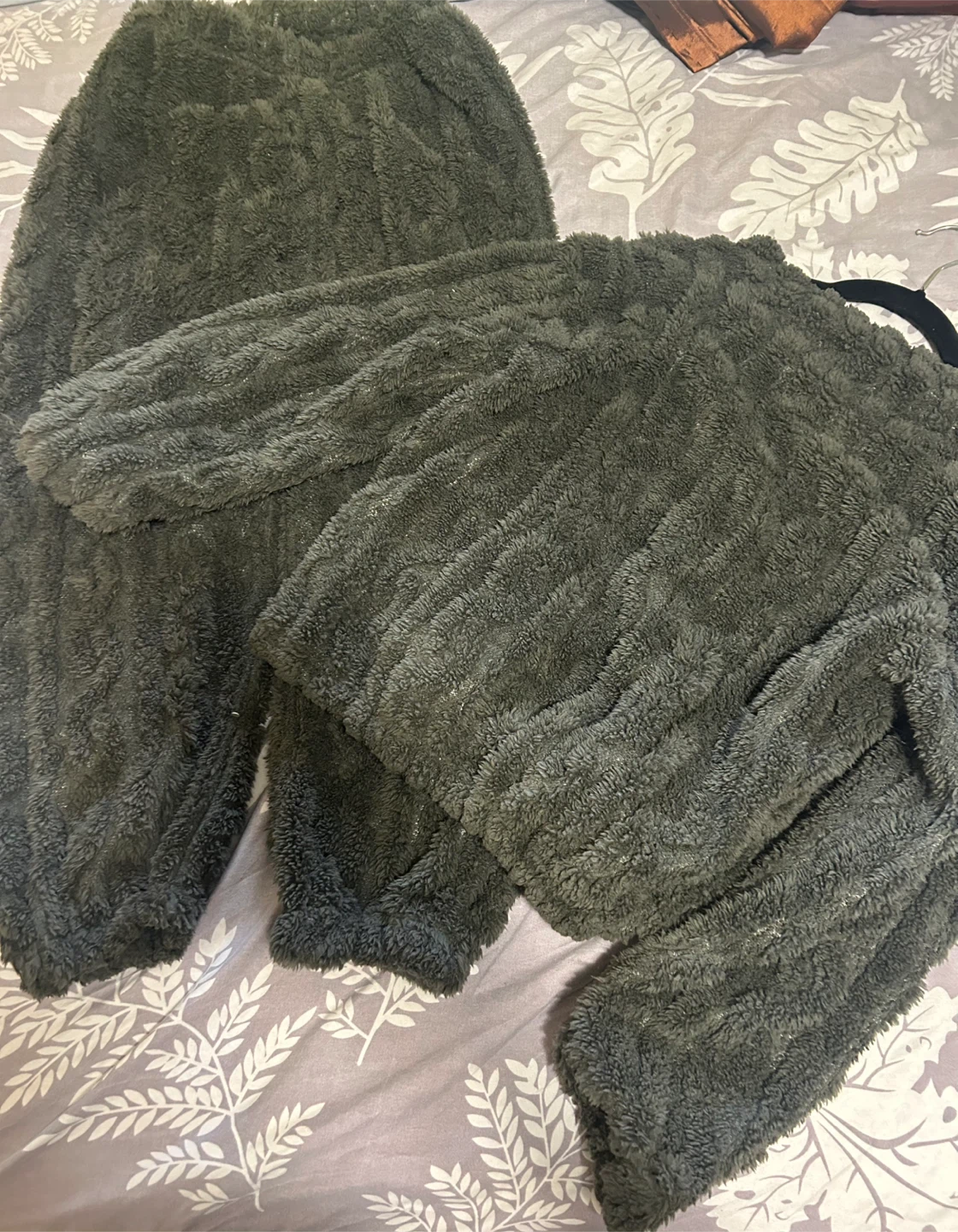 Brand New Cozy Plush Pajama Set, Dark gray - photo 2