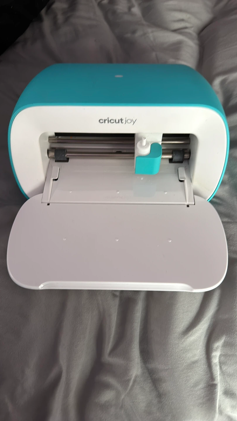 Cricut Joy Cutting Machine - photo 2