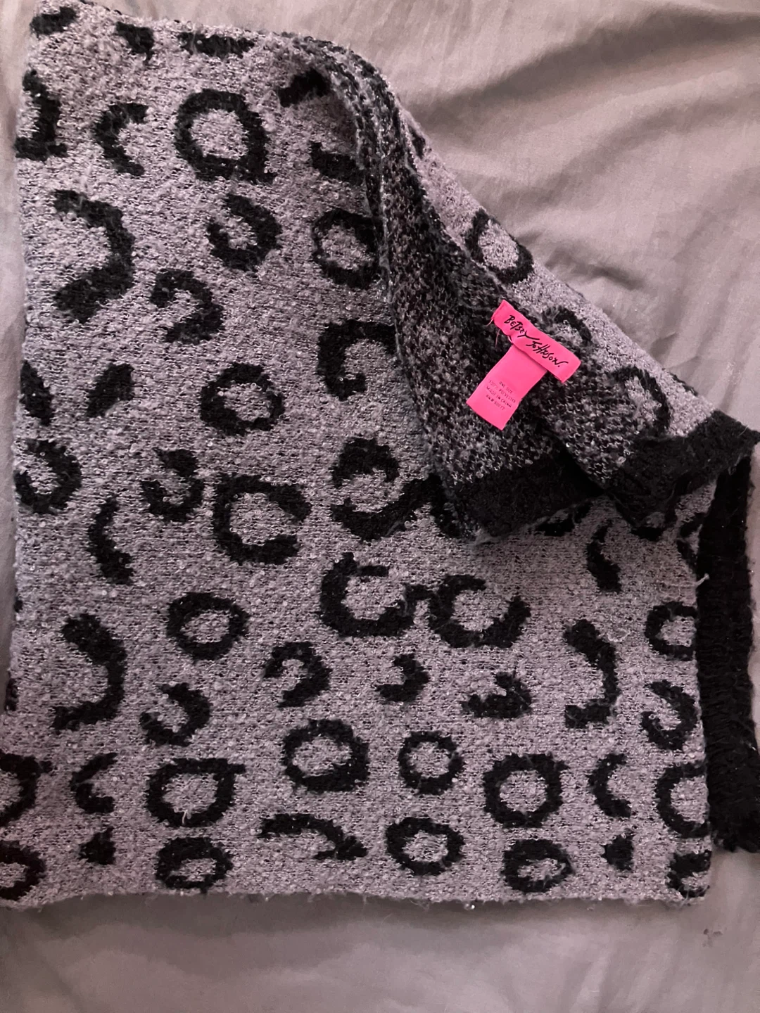 Betsey Johnson Leopard Print Fuzzy Scarf - photo 2