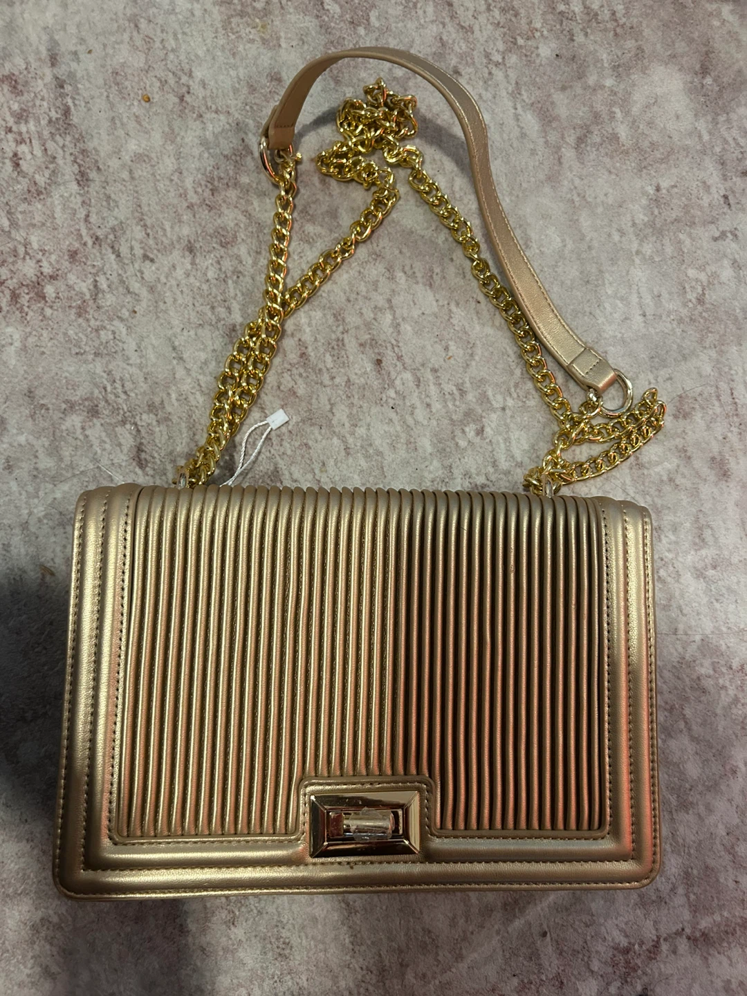 Gold Chain Shoulder Bag and Cream bag - photo 3