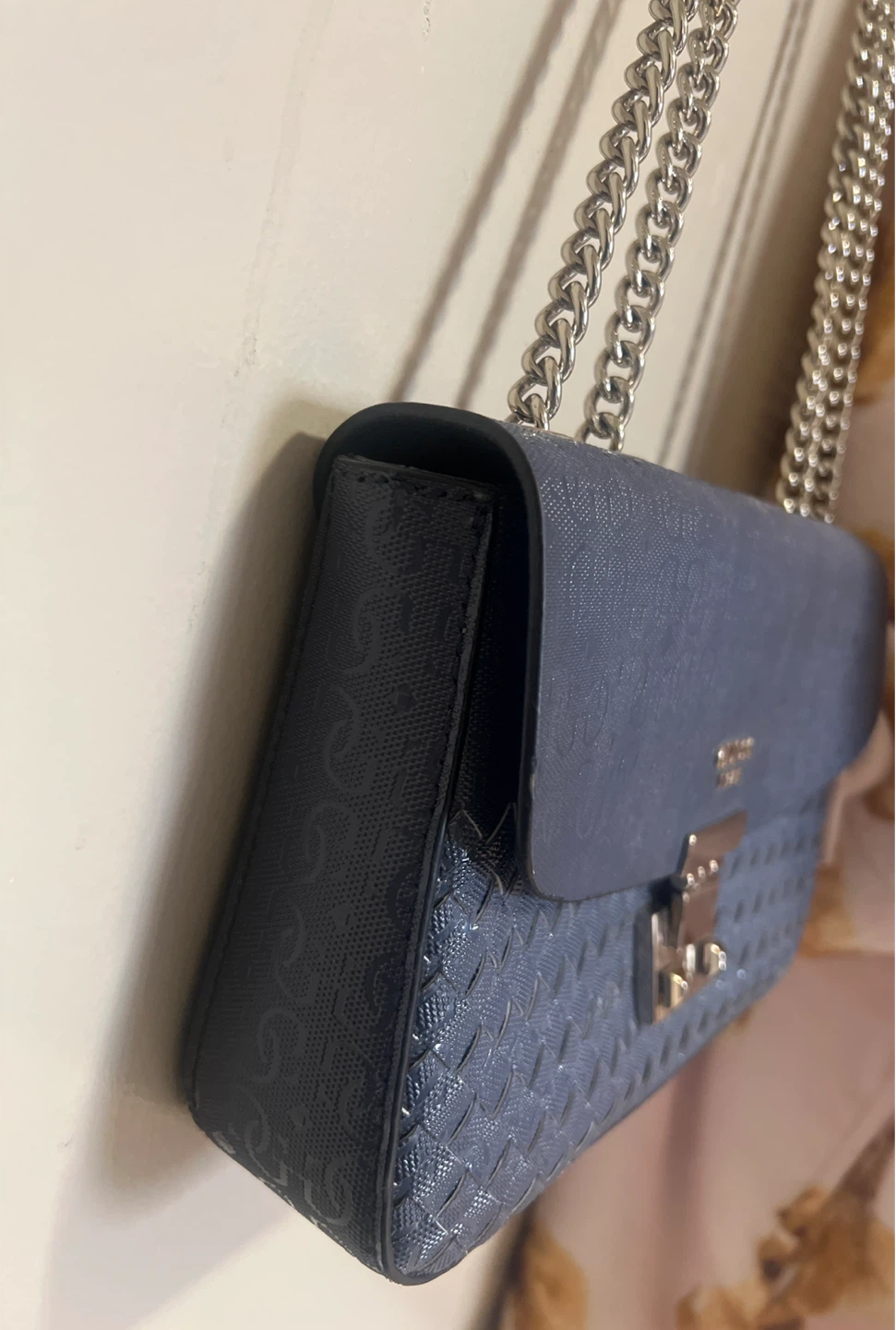 Guess Navy Blue Shoulder Bag - photo 2