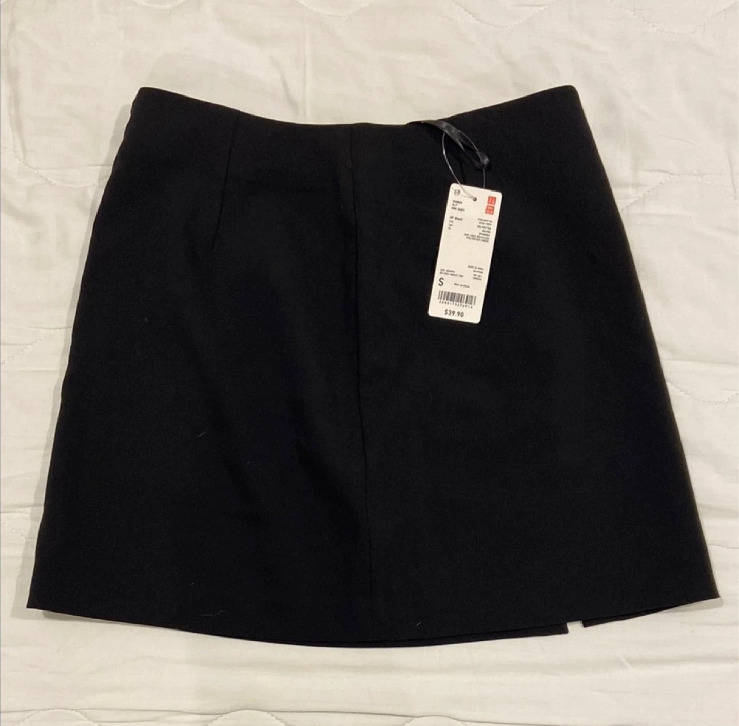 New Uniqlo Mini Skirt