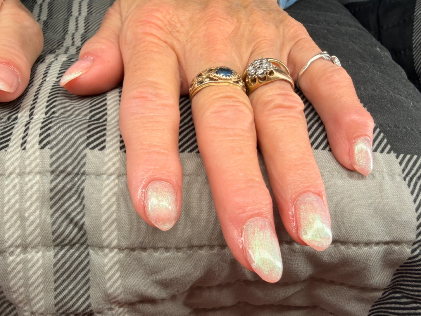 Pearlescent Shimmer
