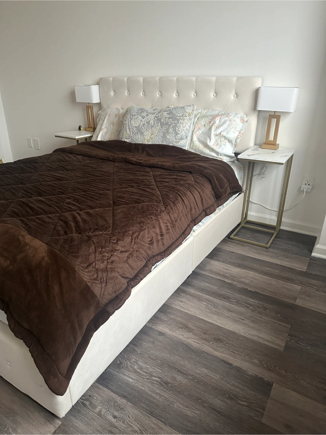 Velvet Upholstered Platform Bed Frame - Full Size - photo 3