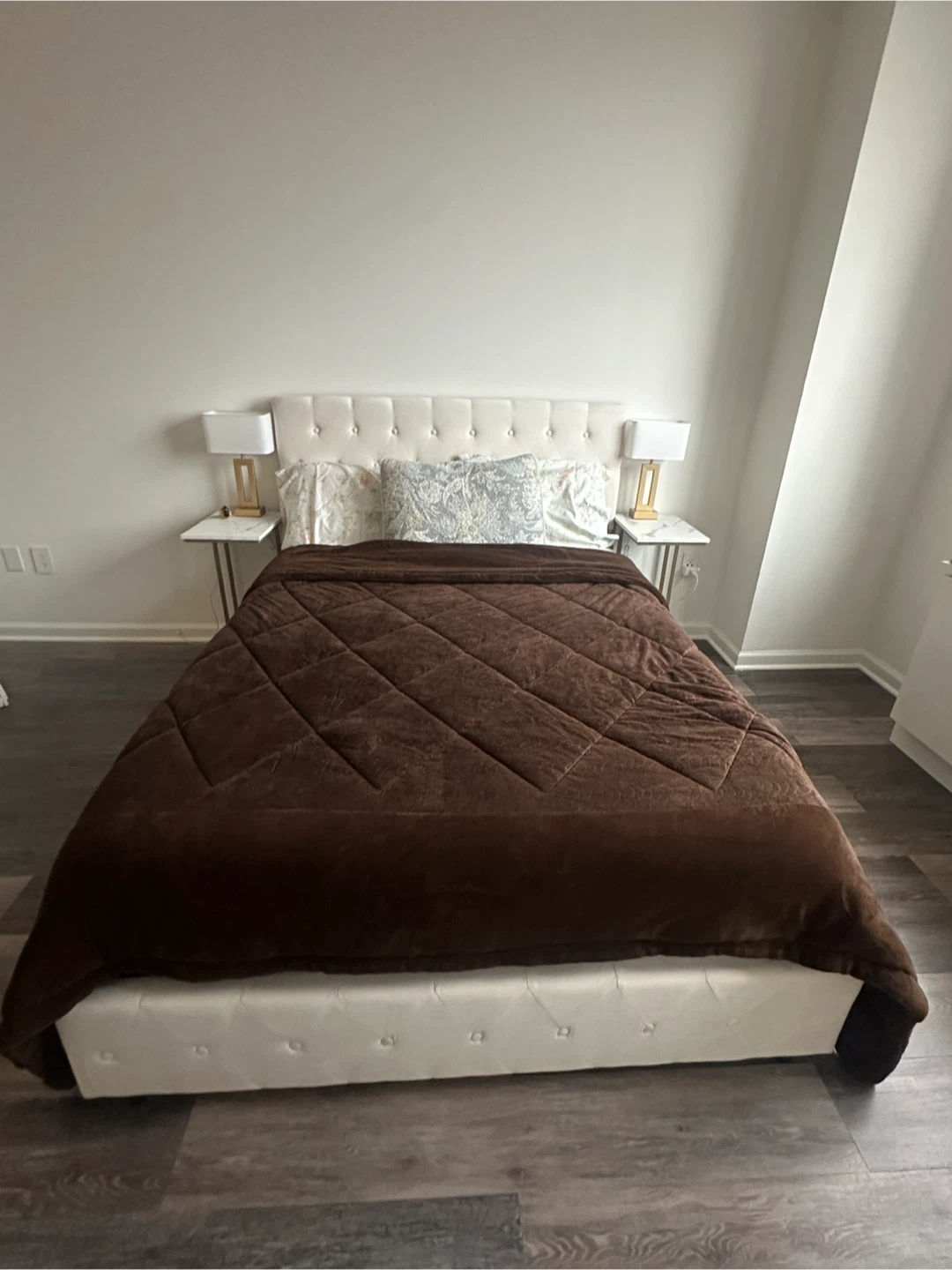 Velvet Upholstered Platform Bed Frame - Full Size - photo 2