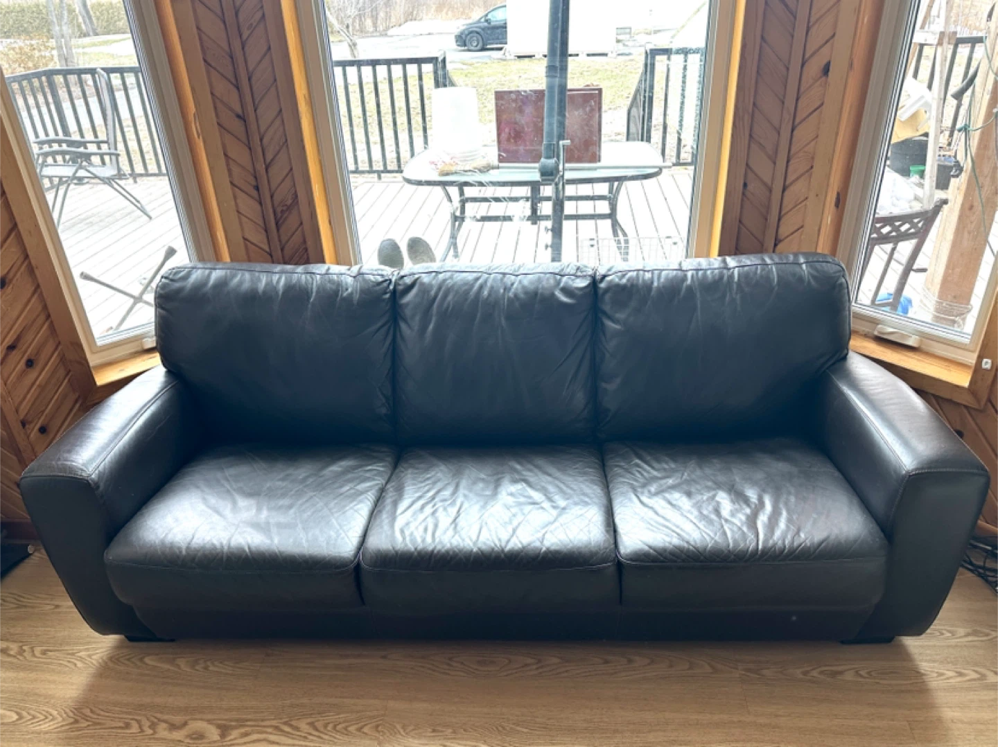 Modern Genuine Leather Dark Expresso Sofa (CAN DELIVER)